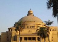 التعليم العالي تكشف حقيقة قرار منع الاختلاط في الجامعات المصرية