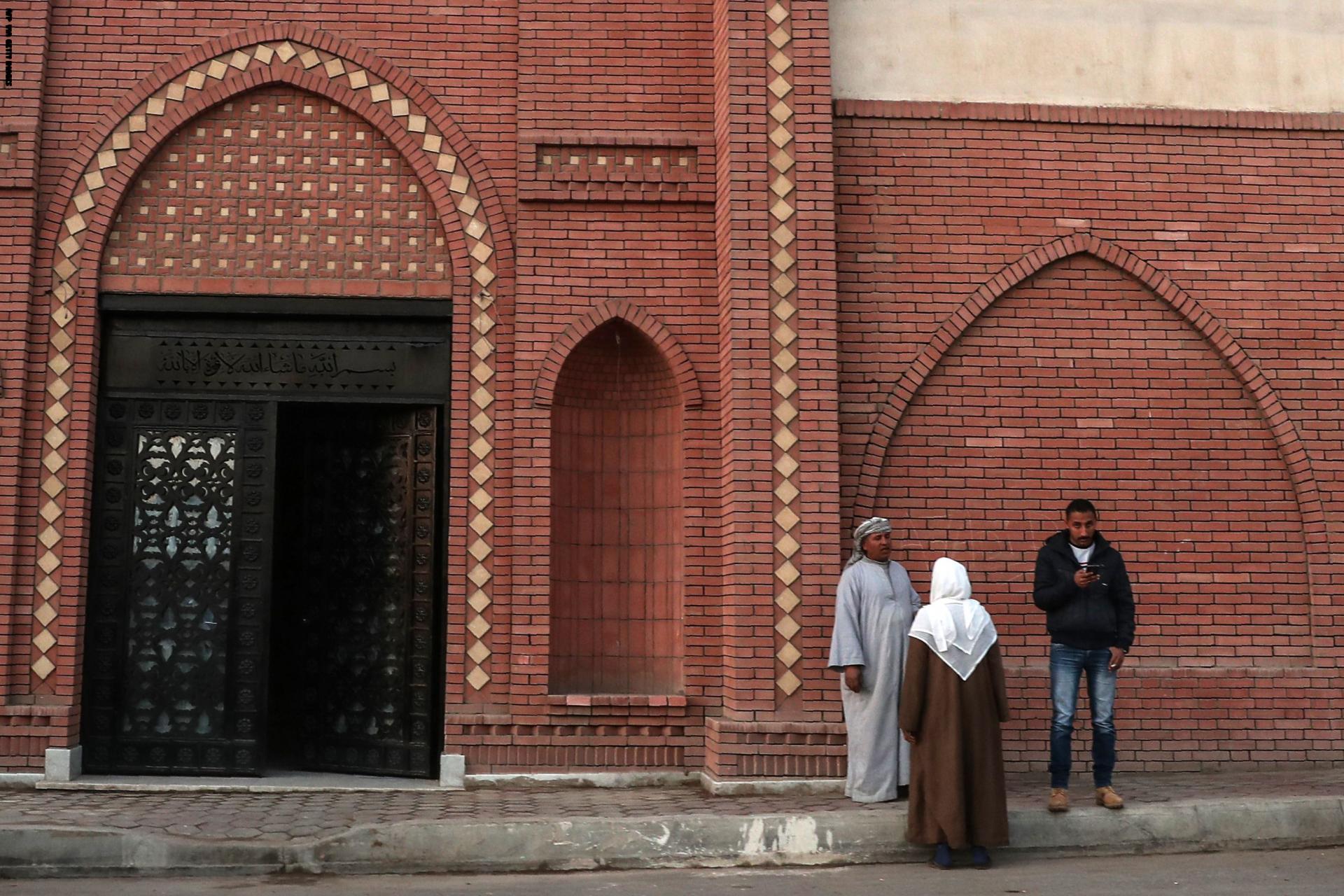 25 صورة من الجنازة العسكرية للرئيس الراحل حسني مبارك