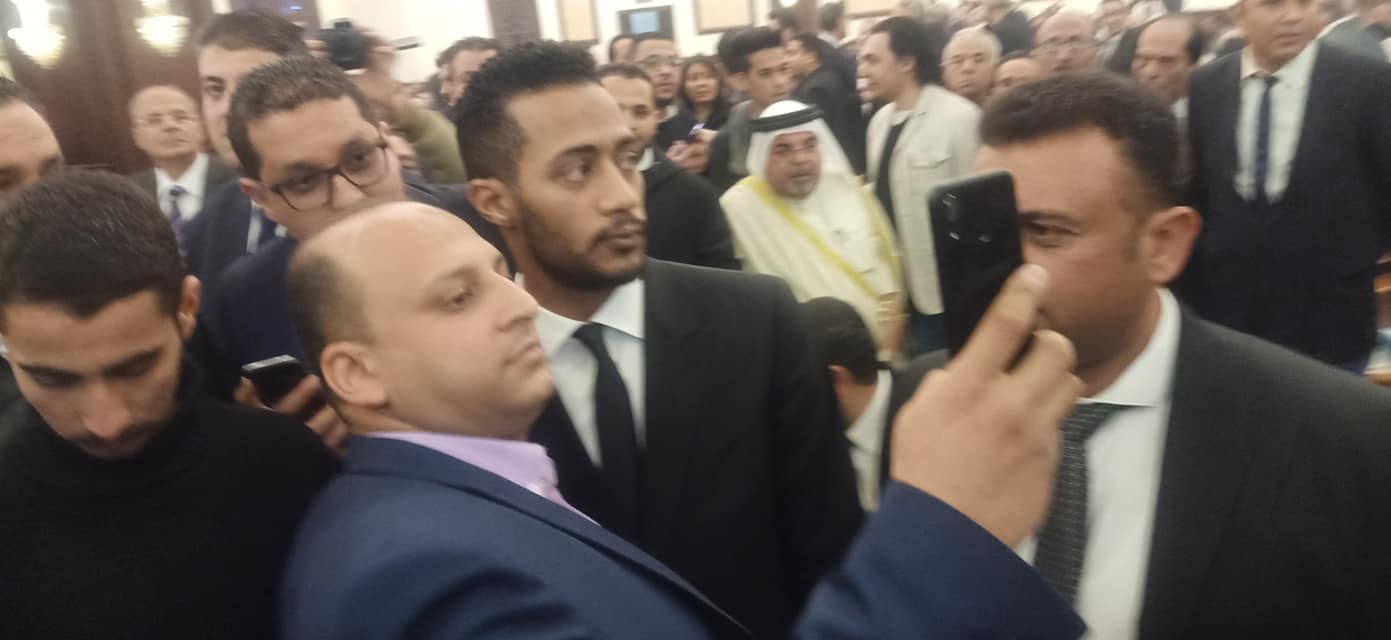 15 صورة من عزاء الرئيس الأسبق محمد حسني مبارك