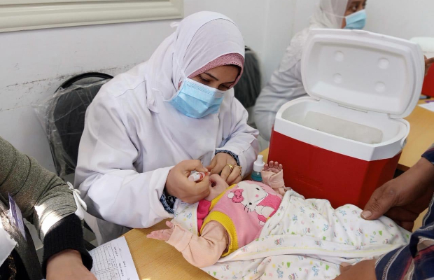 التطعيم ضد شلل الأطفال
