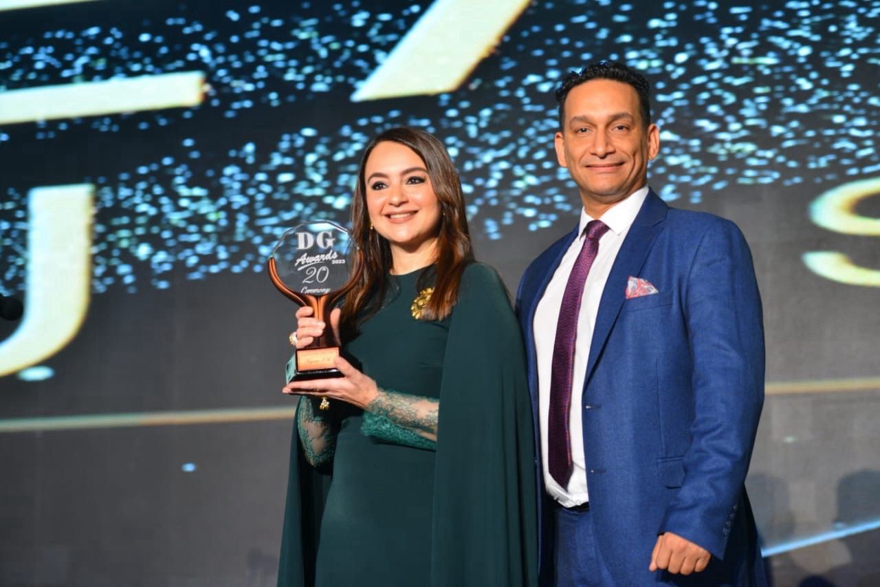 جوائز «دير جست»| «نجوم إف.إم» الأفضل للمرة الثالثة في 2023.. وأسامة منير ويارا الجندي أفضل مذيعين