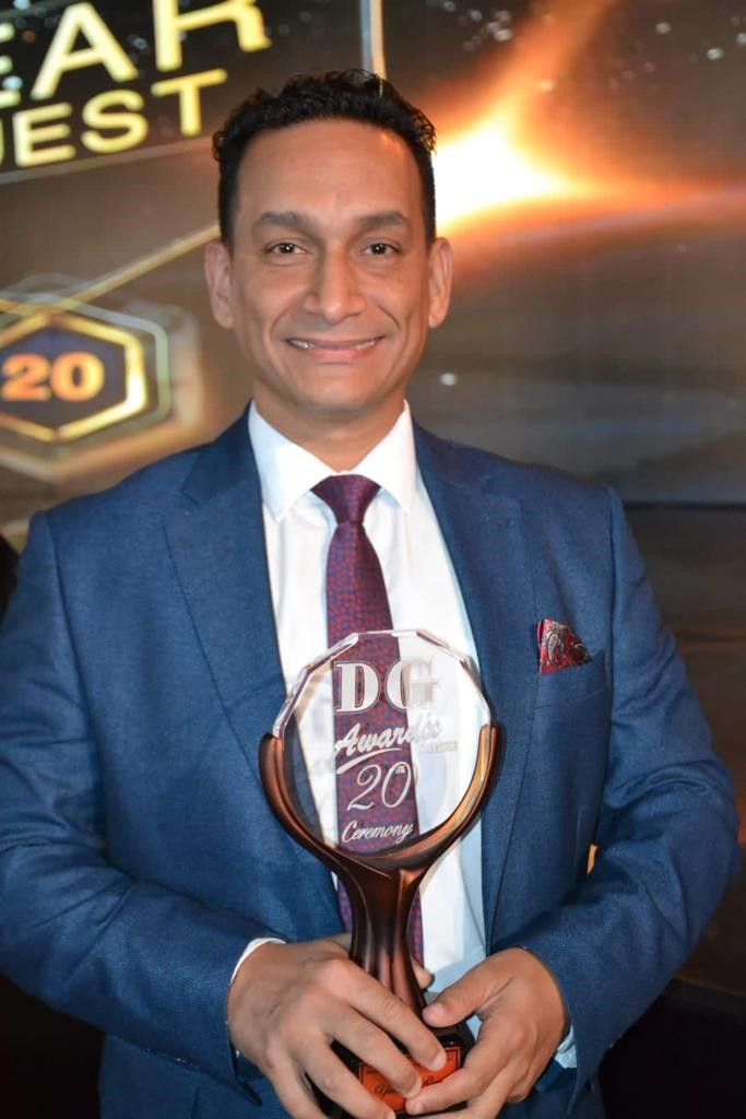 جوائز «دير جست»| «نجوم إف.إم» الأفضل للمرة الثالثة في 2023.. وأسامة منير ويارا الجندي أفضل مذيعين