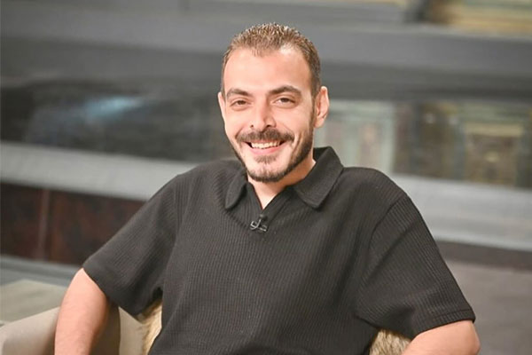 المخرج أحمد خالد أمين لـ«أسرار النجوم»: الجمهور سيشاهد ملحمة في مسلسل «حكيم  باشا» | نجوم إف إم
