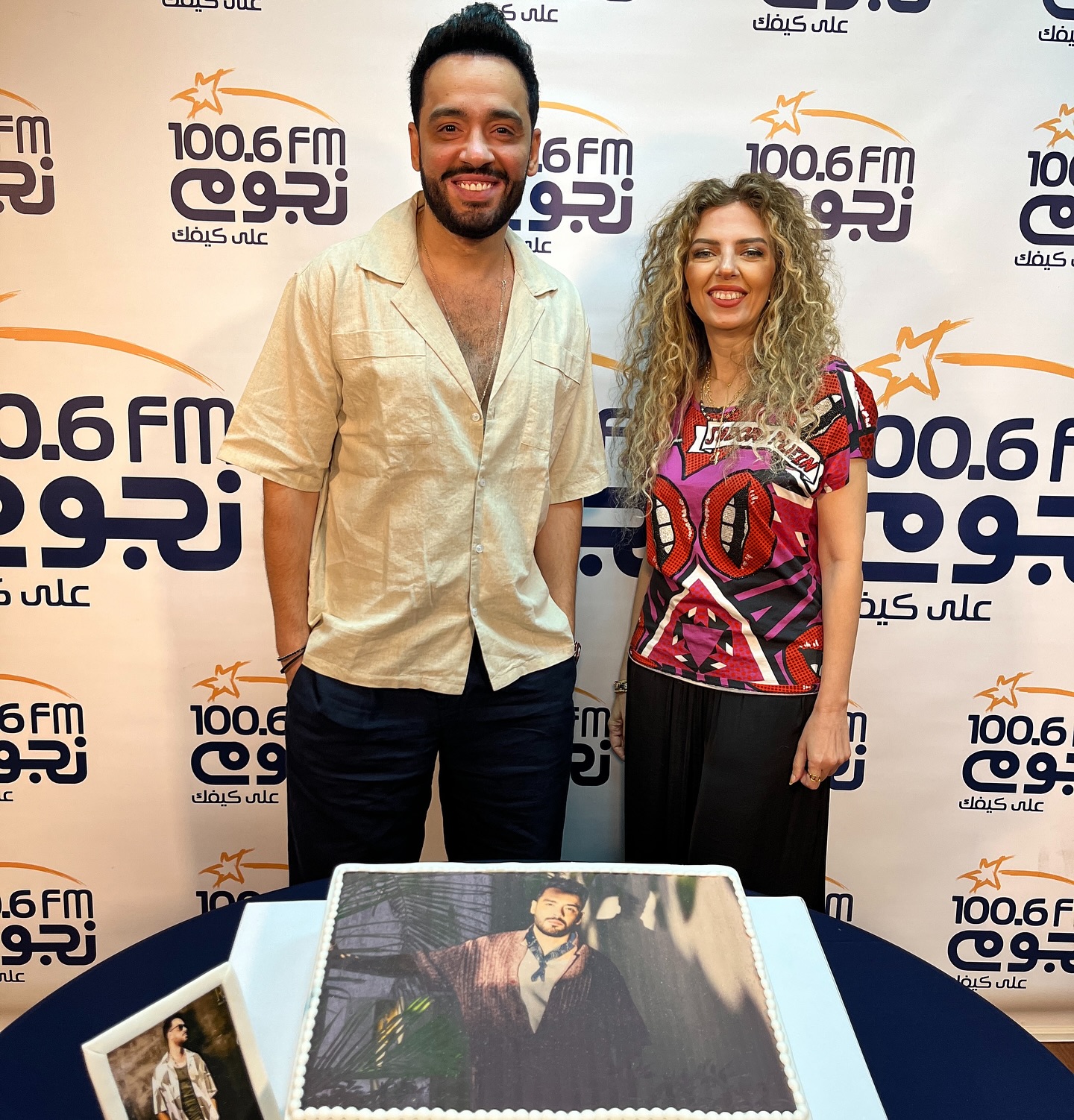 احتفال «نجوم إف إم» بالسوبر ستار رامي جمال وألبومه الجديد «محسبتهاش»