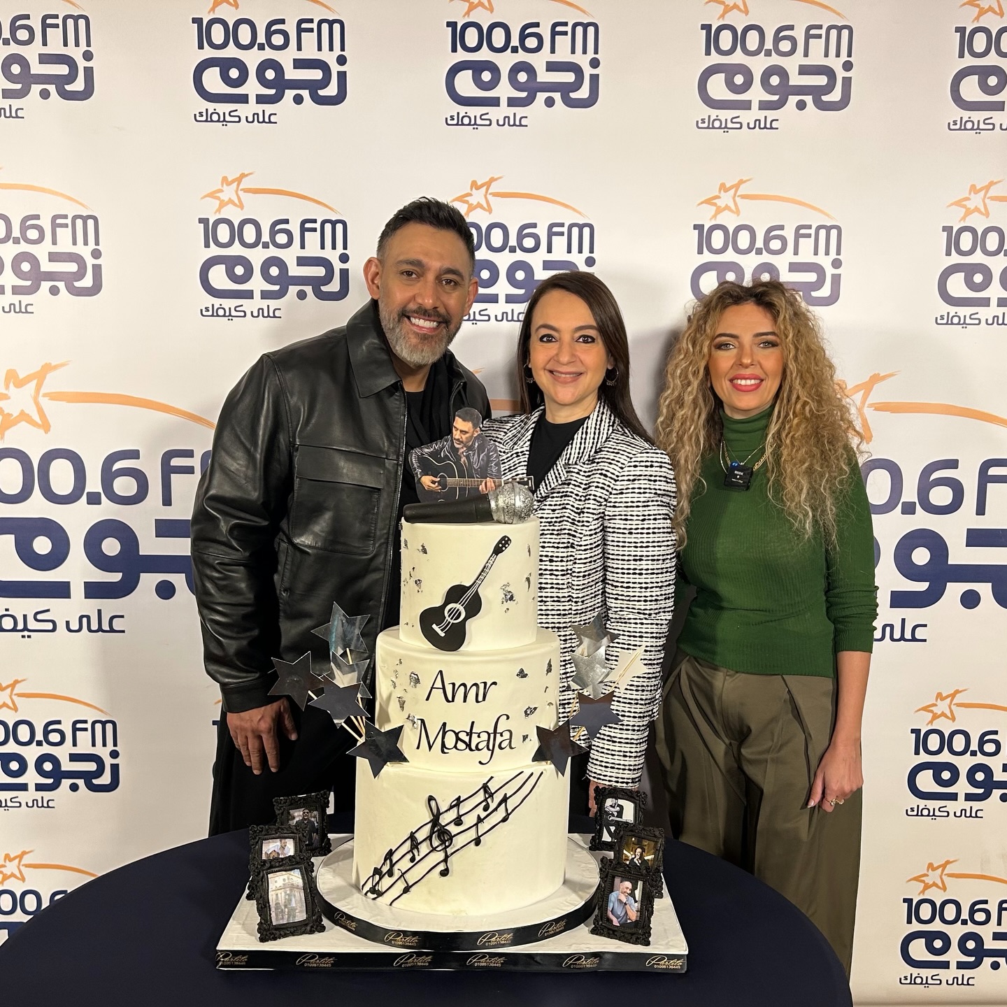 احتفال “نجوم إف إم” بعيد ميلاد السوبر ستار عمرو مصطفى