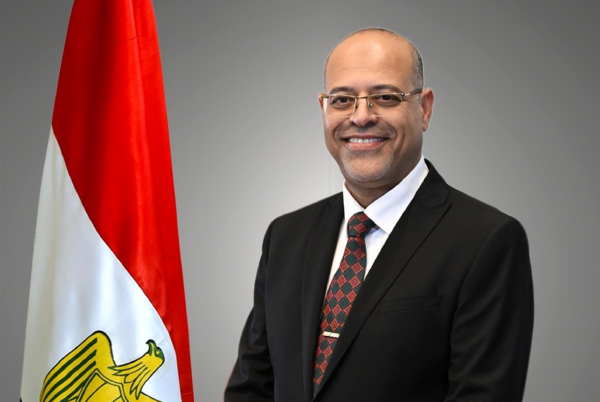 وزير العمل: الأربعاء المقبل إجازة رسمية للعاملين بالقطاع الخاص بمناسبة عيد الميلاد المجيد